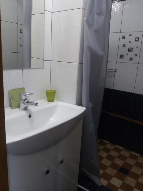 Home Hotel *